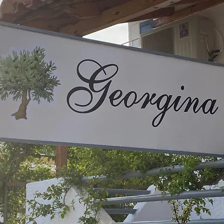 Georgina * Agia Marina (Aegina)
